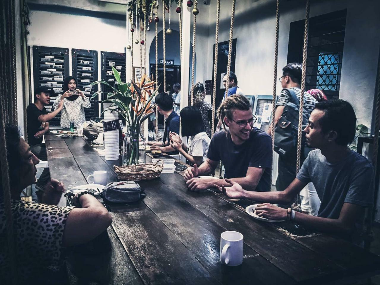 The Brownstone Hostel & Space Ipoh Exteriör bild